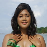 Soumya Bollapragada hot in green mini skirt pictures | Picture 67356